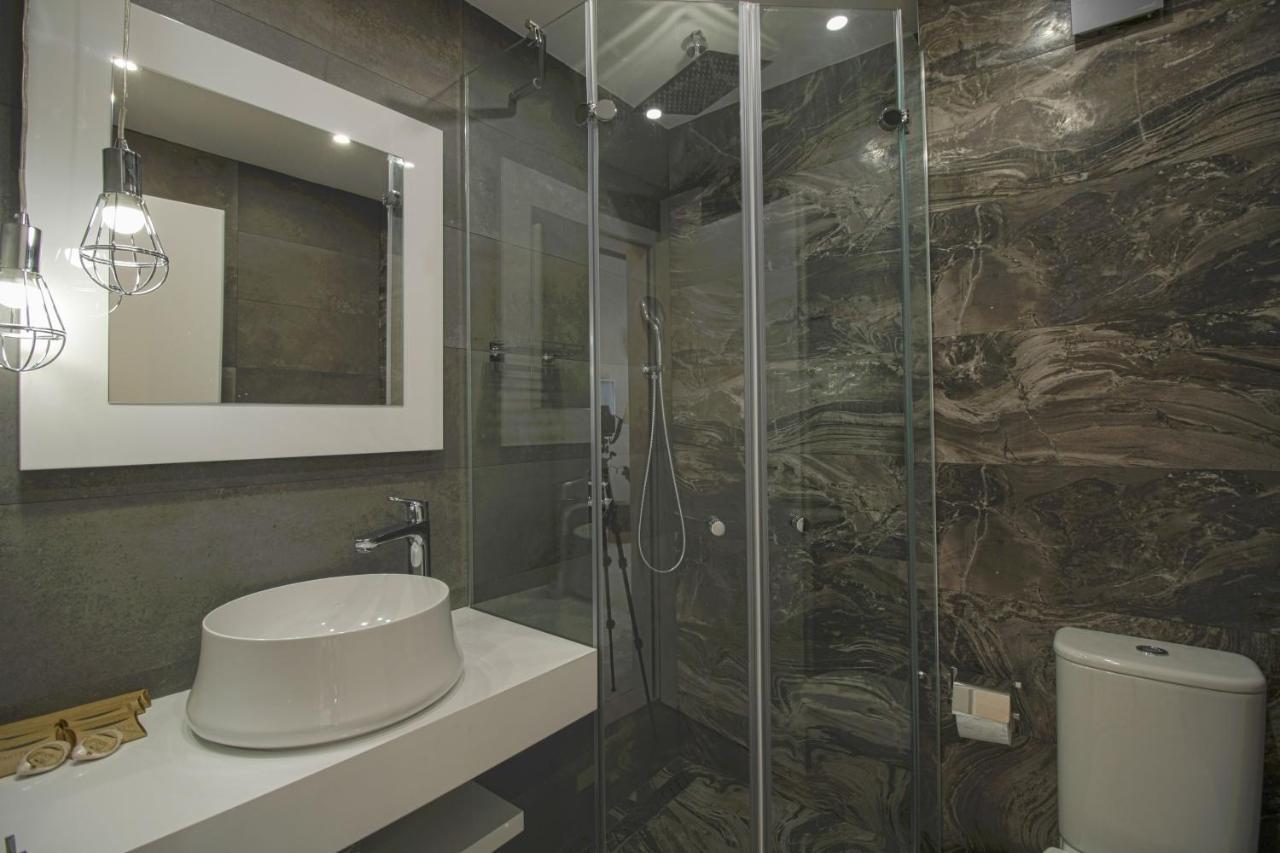 Boutique Aparthotel 4*